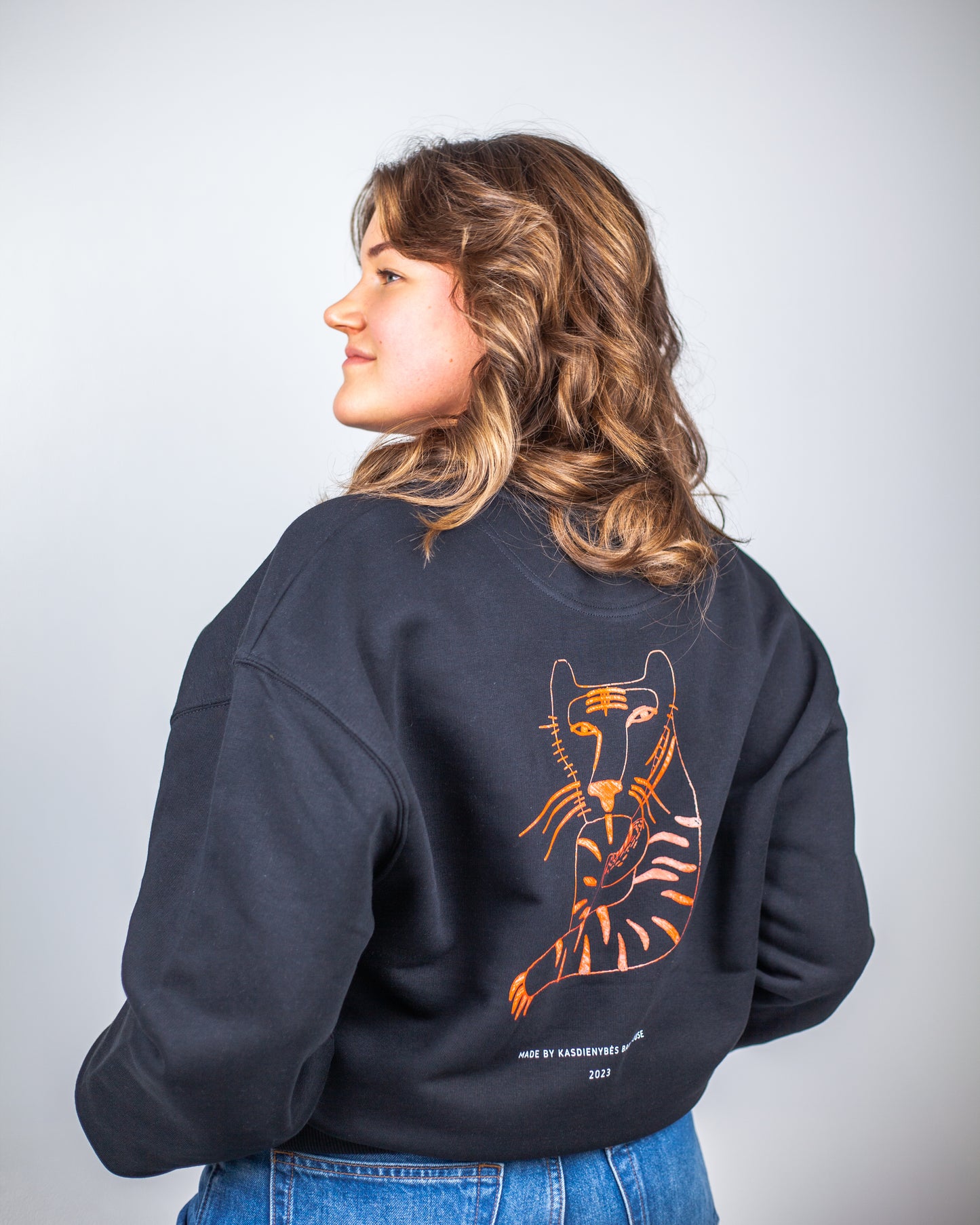 KASDIENYBĖS BAKEHOUSE SWEATER